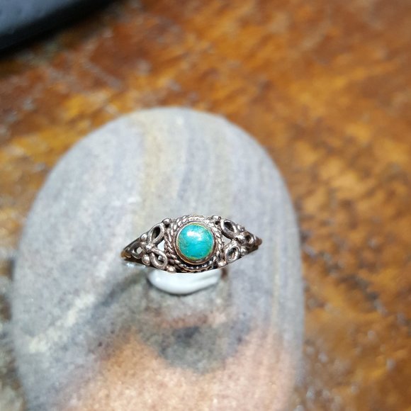Natural Turquoise sterling ring size 8.5 - Picture 2 of 9